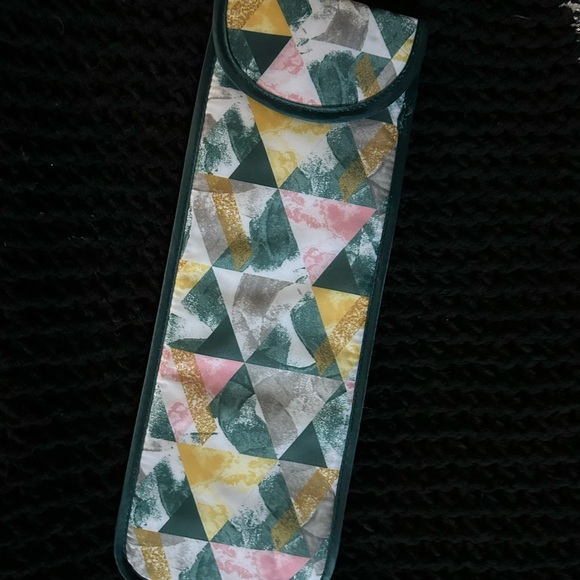 NEW thirty-one Thermal Pouch - Picture 1 of 3